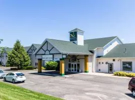 Quality Inn & Suites Stoughton - Madison South