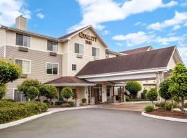 Quality Inn & Suites Federal Way - Seattle、フェデラルウェイのホテル