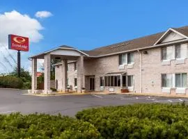 Econo Lodge Inn & Suites Fairview Heights St Louis