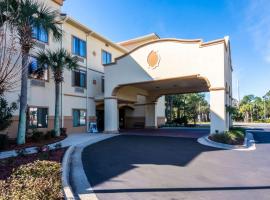 Comfort Suites, hotel poblíž Mezinárodní letiště Northwest Florida Beaches      - ECP, Panama City Beach
