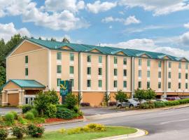 Quality Inn & Suites Union City - Atlanta South, отель в городе Юнион-Сити