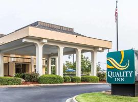 Quality Inn at the Mall - Valdosta, hotel in Valdosta