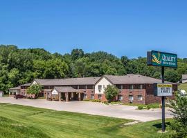 데코라에 위치한 호텔 Quality Inn & Suites Decorah