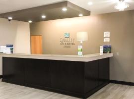 Quality Inn & Suites Lincoln near I-55, хотел в Lincoln