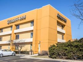 Quality Inn Elgin I-90, ξενοδοχείο σε Elgin