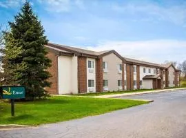 Quality Inn Chesterton near Indiana Dunes National Park I-94