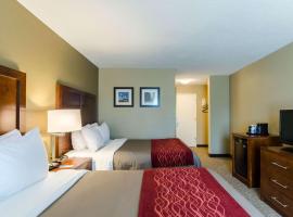 Comfort Inn Randolph-Boston, hotel cerca de Aeropuerto de Norwood Memorial - OWD, Randolph
