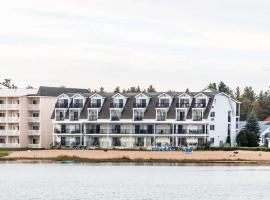 Quality Inn & Suites Mackinaw City Beachfront, hotel poblíž Pellston Regional Airport - PLN, Mackinaw City