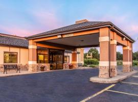 Country Inn & Suites by Radisson, Muskegon, MI, hotel di Muskegon