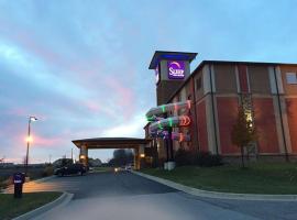 Sleep Inn & Suites Indoor Waterpark, hotel en Liberty