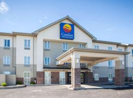 Comfort Inn & Suites Harrisonville, hotel con estacionamiento en Harrisonville