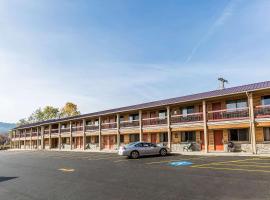 Econo Lodge Inn & Suites Kalispell، موتيل في كاليسبيل