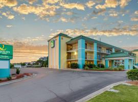 Quality Inn Carolina Oceanfront – hotel w mieście Kill Devil Hills