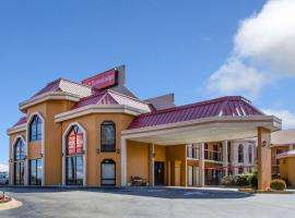 Econo Lodge โรงแรมในเฮนเดอร์สันวิลล์