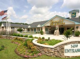 Quality Inn & Suites Biltmore East, hotel a Asheville
