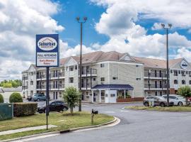 Suburban Studios Charlotte-Ballantyne, hotell i Pineville, Charlotte