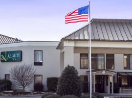 Quality Inn & Suites Wilson I-95, hotel near Rocky Mount-Wilson Regional - RWI, Wilson