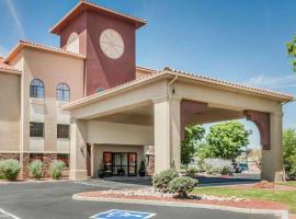 Quality Inn & Suites, hotel v destinaci Albuquerque
