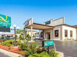 Quality Inn - Niagara Falls Blvd、ナイアガラフォールズのB&B