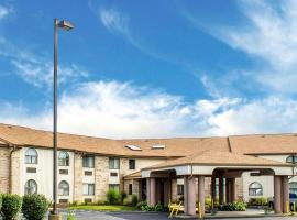 Quality Inn, hotel con parcheggio a Elyria