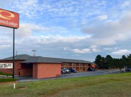 Econo Lodge, complejo de cabañas en Purcell