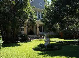 Strickland Arms Bed and Breakfast