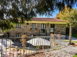 Quinta do Cedro, holiday home in Torre