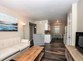 Beach Cottage Surf Suite (2 bd/1 bth condo 1 block from beach), hotel di Cottage Park