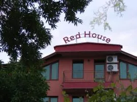 Red House Family Hotel