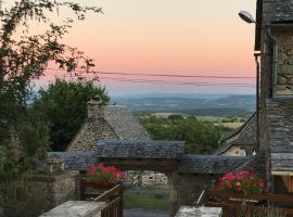 Lo Soulenquo à Fonteilles sur le GR 65, B&B/chambre d'hôtes à Golinhac