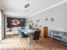13 rue de la pyramide Bel Appartement