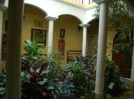 Hotel Sindone, hotel v destinaci Saint-Louis
