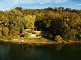 B&B Garonnella, hotel with pools in Toulouse