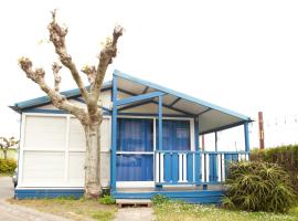 Camping Os Fieitás, khu glamping ở O Grove