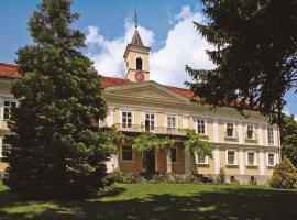 HOTEL DVORAC BEŽANEC, hotel v destinácii Valentinovo