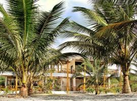 Seaside Garden Ecolodge Mompiche – hotel w mieście Mompiche