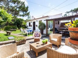 Beautiful Country House&Romantic Garden, casa rural en Sintra