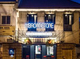 The Brownstone Hostel & Space, hostel in Ipoh