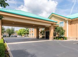 Quality Inn and Suites Alma, hotel near Fort Smith Airport - FSM, Alma