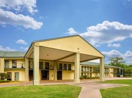 Quality Inn & Conference Center, estalagem em Heber Springs