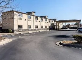 Econo Lodge Inn & Suites Little Rock SW