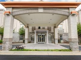 Quality Inn & Suites Little Rock West, hotel perto de Big Dam Bridge, Little Rock