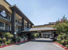 Quality Inn Ontario Airport Convention Center, hotel in Ontario