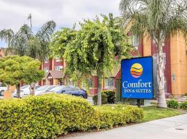 Comfort Inn & Suites Salinas, hotel em Salinas