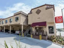 Econo Lodge Inn & Suites Fallbrook Downtown