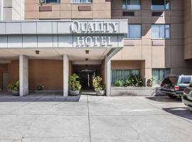 Quality Hotel Airport - South, hotel cerca de Aeropuerto internacional de Vancouver - YVR, Richmond