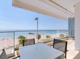 Brisa do Mar 2Br - Sea front - Luxury apartment, hotel en Quarteira