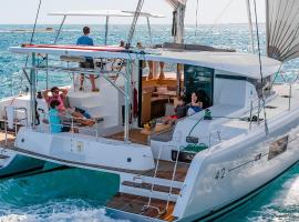 Luxury Catamaran Lagoon 42, AC & GN, boat in Split