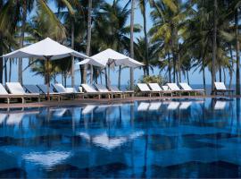 Taj Holiday Village Resort & Spa, Goa, hotel near Fort Aguada, Candolim