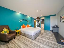 Nam Naka Boutique Hotel - SHA Plus, hotel in Phuket Town